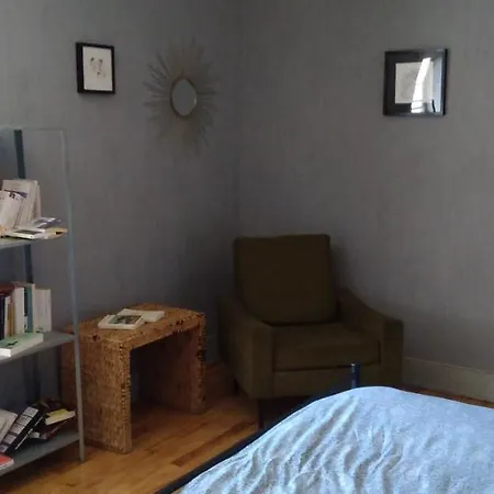 Holiday home Charmante Maisonnette Avec Jardin